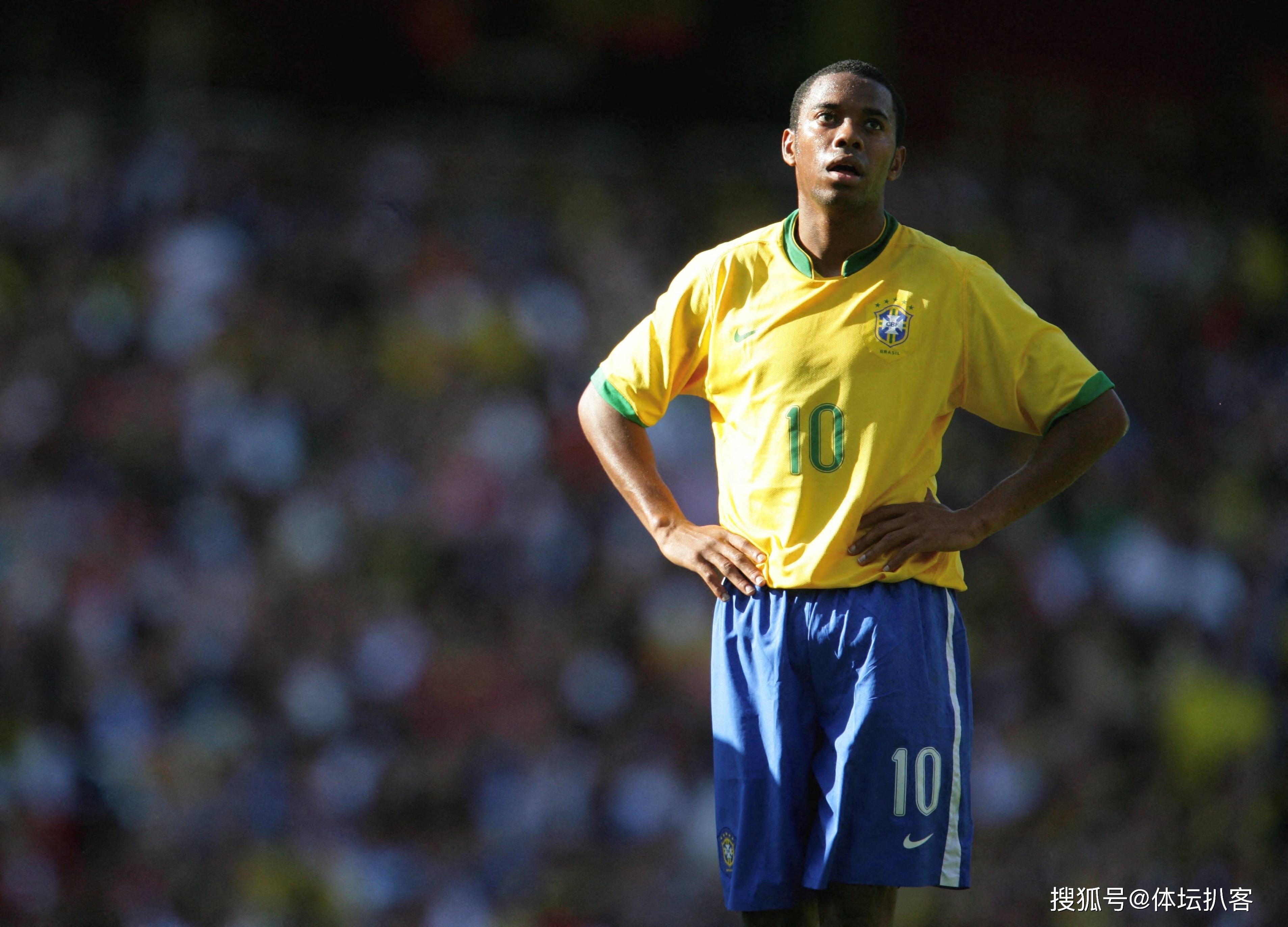 米兰奥林匹亚训练开放日,今晚回应争议引观众欢呼,亚冠在即,心理建设被强调(ac米兰最新引援目标) 米兰奥林匹亚训练开放日,今晚回应争议引观众欢呼,亚冠在即,心理建设被强调(ac米兰最新引援目标)