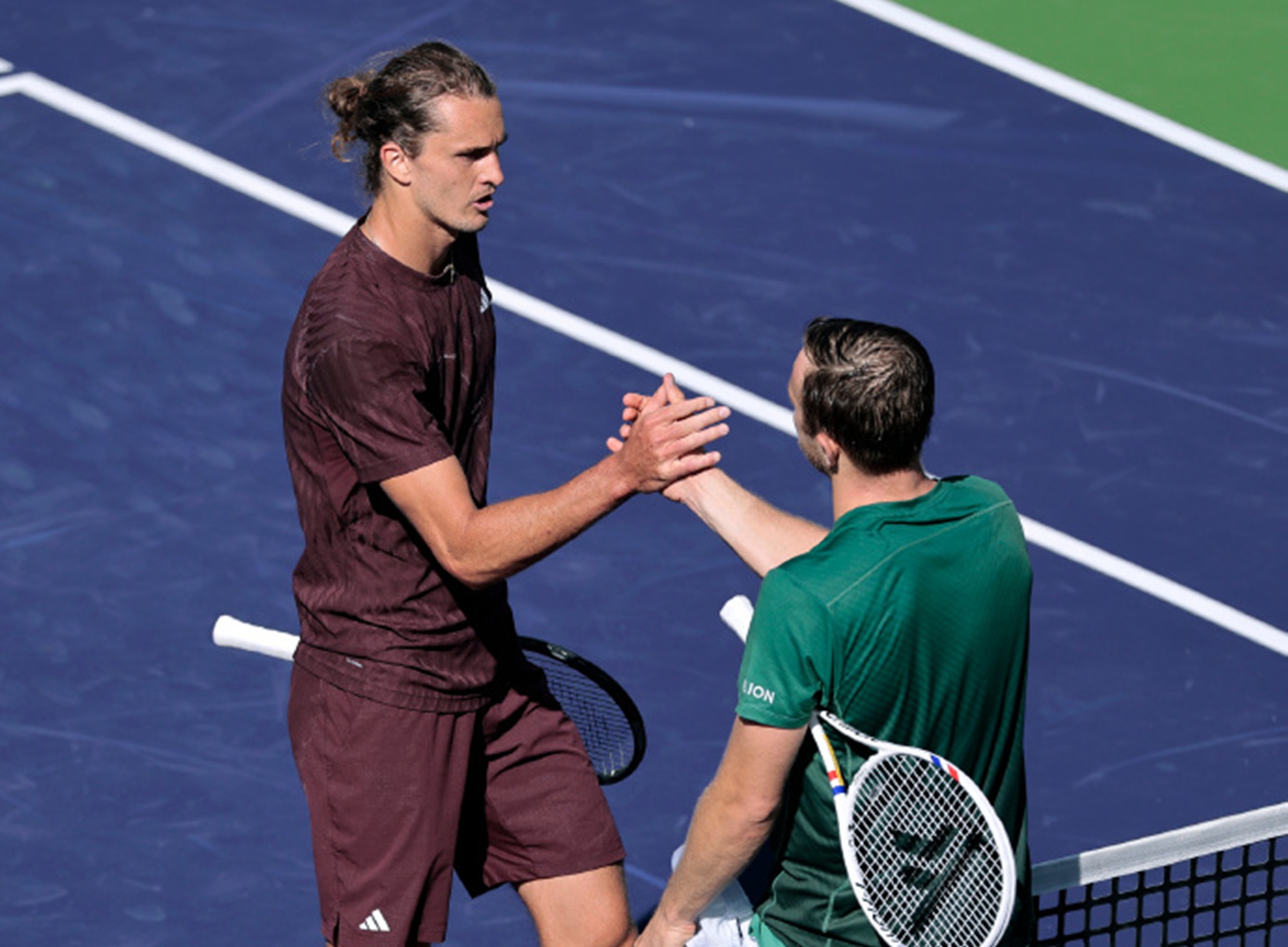 关于Uzi巅峰对决,德约科维奇与30激战法国队分钟,突破纪录胜负难料!的信息 关于Uzi巅峰对决,德约科维奇与30激战法国队分钟,突破纪录胜负难料!的信息